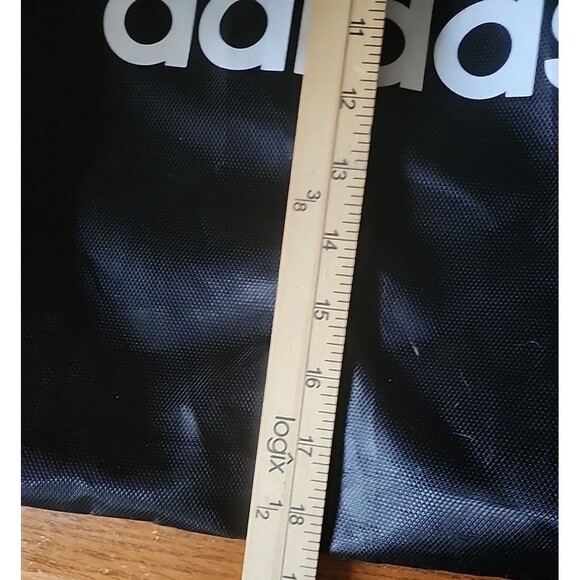 Adidas Drawstring Bag Gym Bag Black & White 3 stripes Nice - Picture 7 of 13